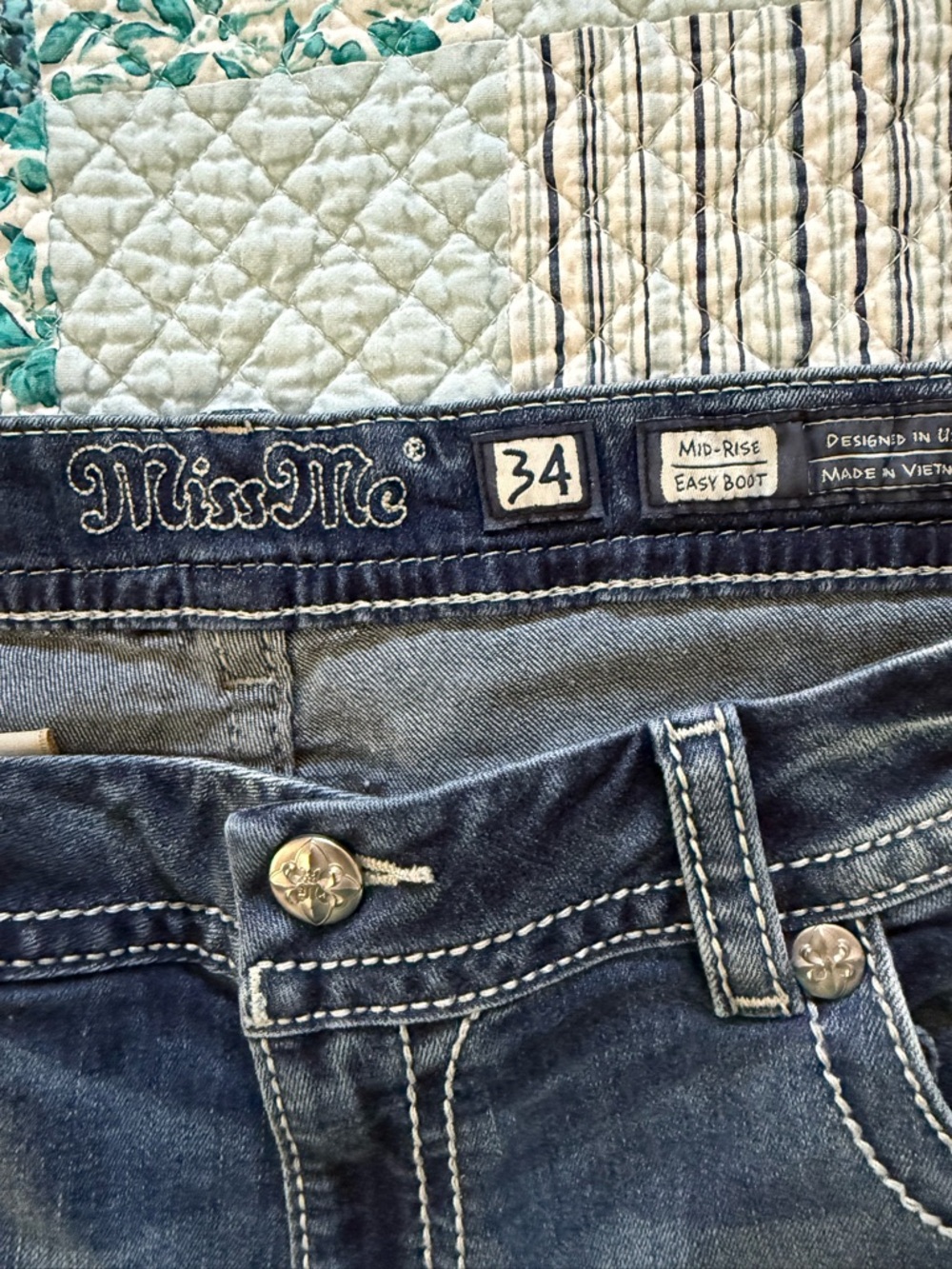 Miss Me Blue Wash Mid Rise Easy Boot Leg Jeans - Picture 3 of 5